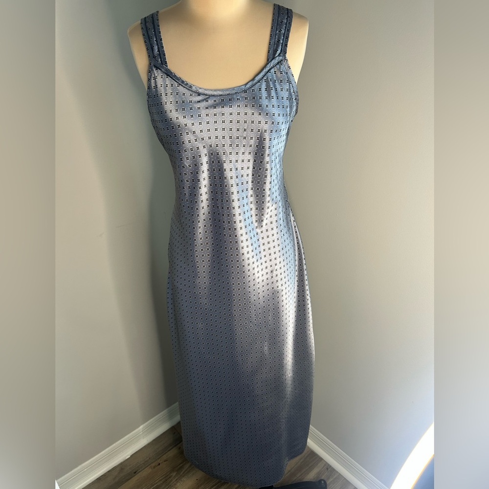 Vintage Delicates Gray nightgown